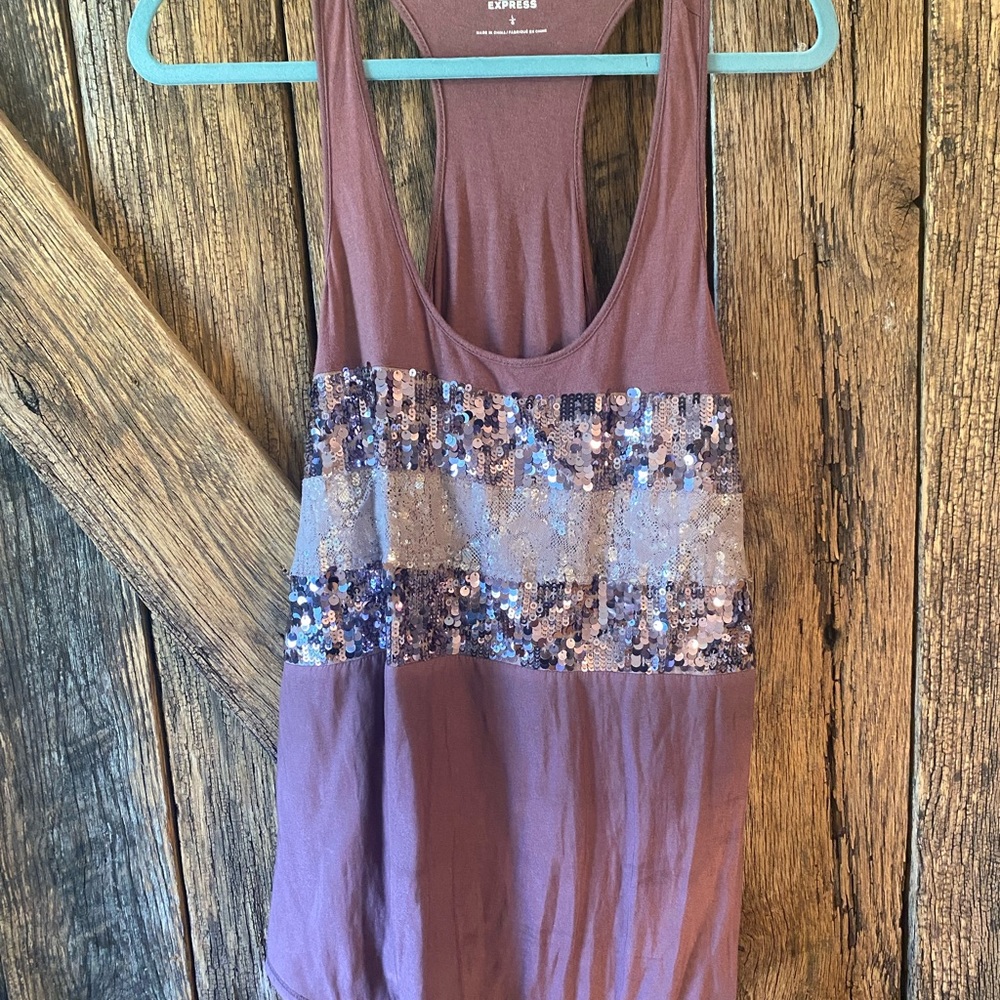 Express tank top